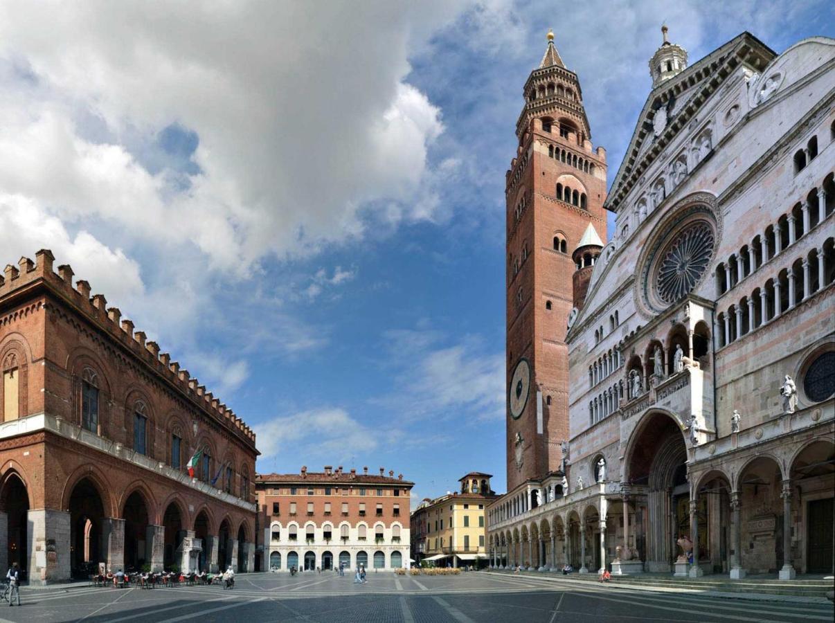 Hotel Impero Cremona Esterno foto
