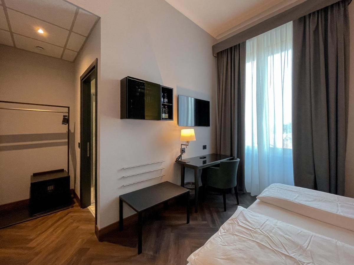 Hotel Impero Cremona Esterno foto