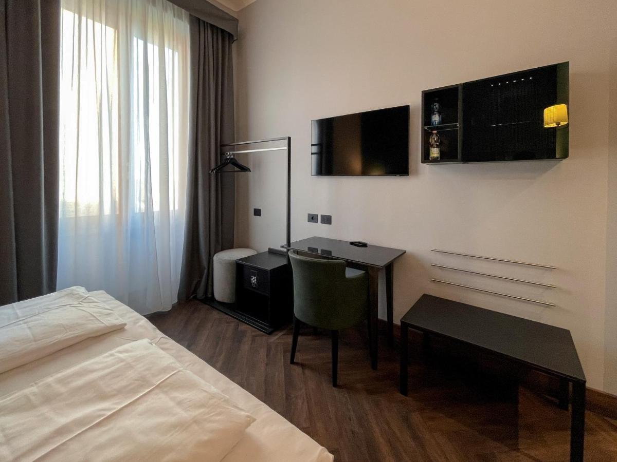 Hotel Impero Cremona Esterno foto