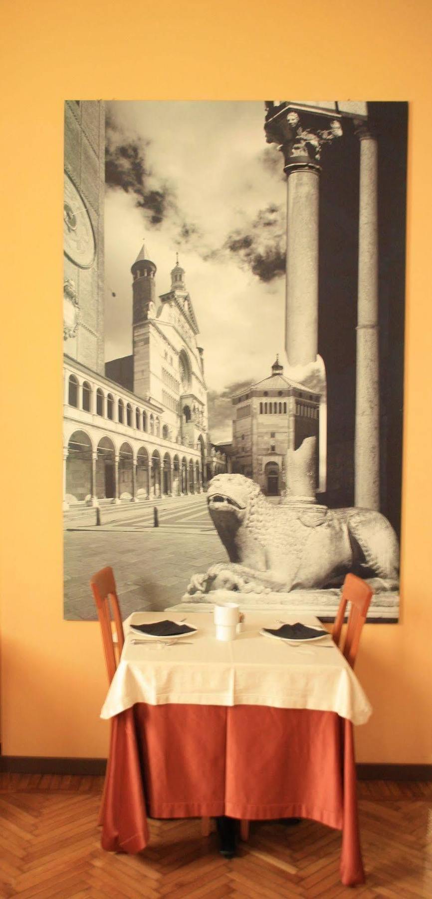 Hotel Impero Cremona Esterno foto